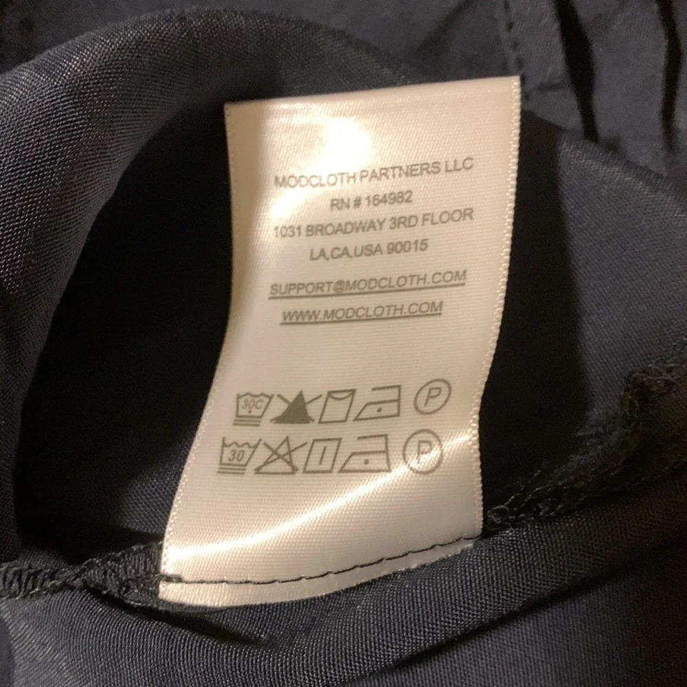 MODCLOTH Call It A Classic Camp Collar Shirt in Black - Picture 7 of 8